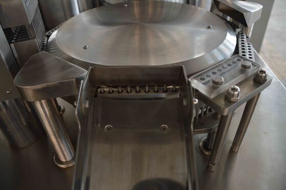 Good price Automatic Powder Capsule Filling Machine With 200 Capsules / Minute online